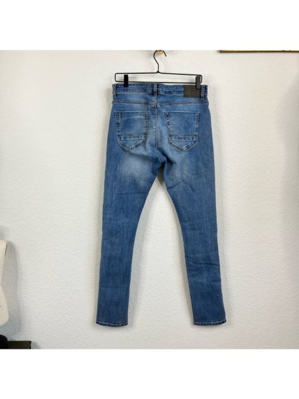 ASOS Jefferson Distressed Blue Ripped Jeans - Picture 6 of 12